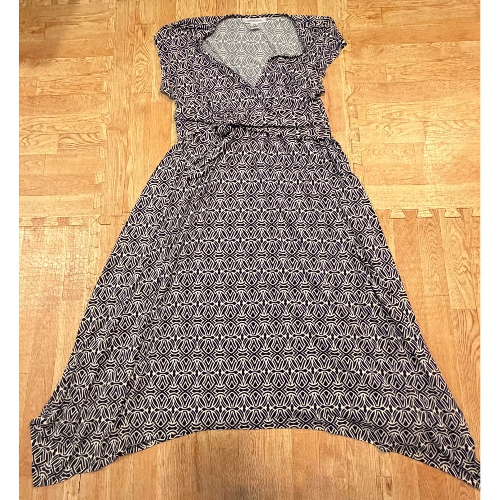 Motherhood Maternity Faux Wrap Dress Black White Geometric Handkerchief Hem M